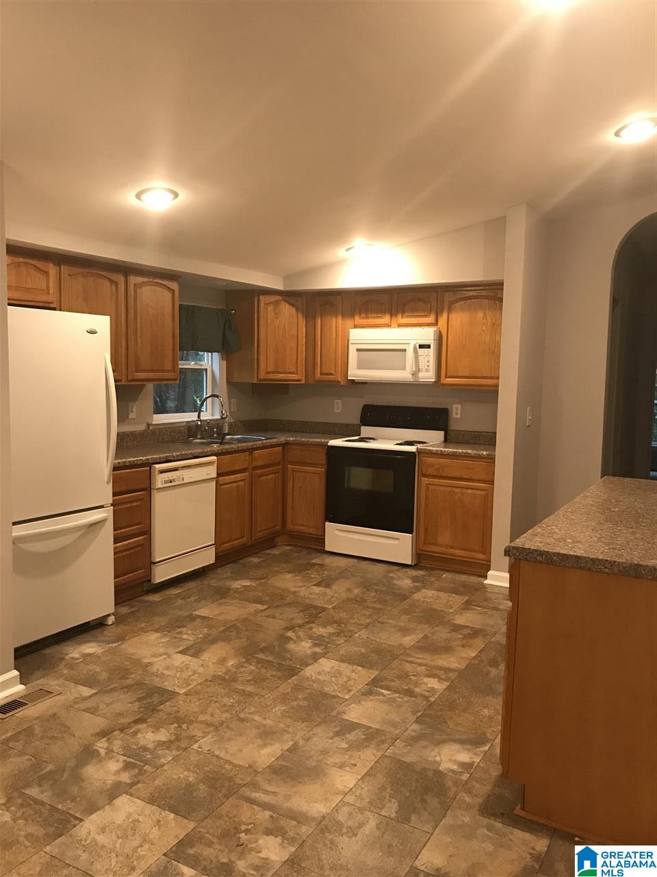 12925 Highway 11 Springville, AL 35146 - Photo 7 of 24