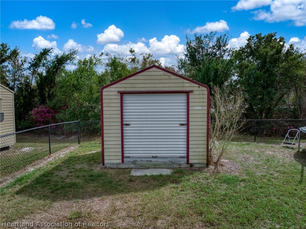 110 Swallow Avenue Sebring, FL 33870 - Photo 33 of 43