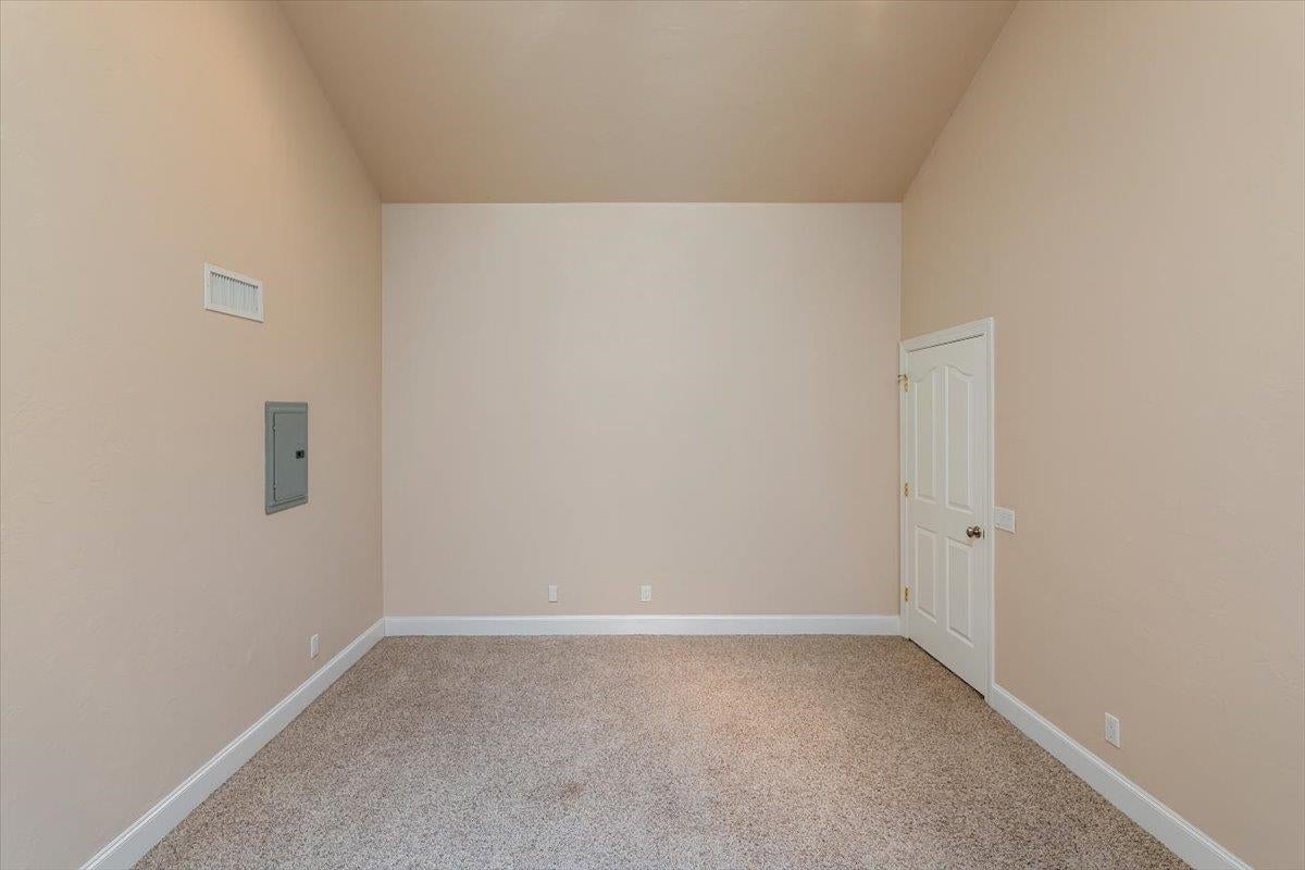 2904 Spring Creek Road McCloud, CA 96057 - Photo 27 of 45 Gallery Image 27