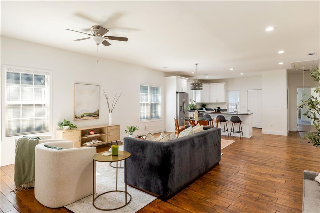 1247 Princess Avenue Southwest Atlanta, GA 30310 - Photo 2 of 33