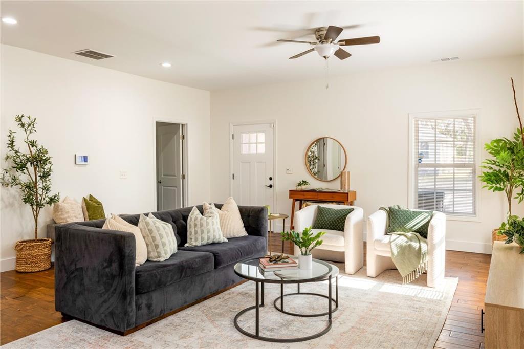 1247 Princess Avenue Southwest Atlanta, GA 30310 - Photo 5 of 33