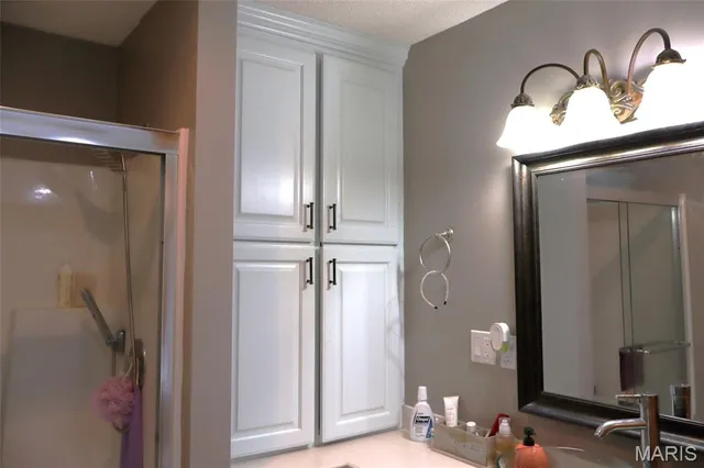 $360,000 | 1207 West Kenton Road, Dexter, MO 63841