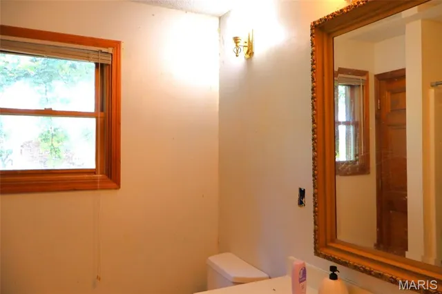 $360,000 | 1207 West Kenton Road, Dexter, MO 63841