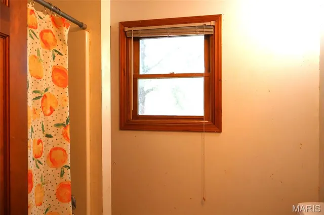 $360,000 | 1207 West Kenton Road, Dexter, MO 63841