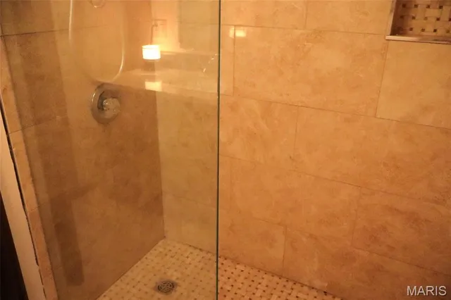 $360,000 | 1207 West Kenton Road, Dexter, MO 63841