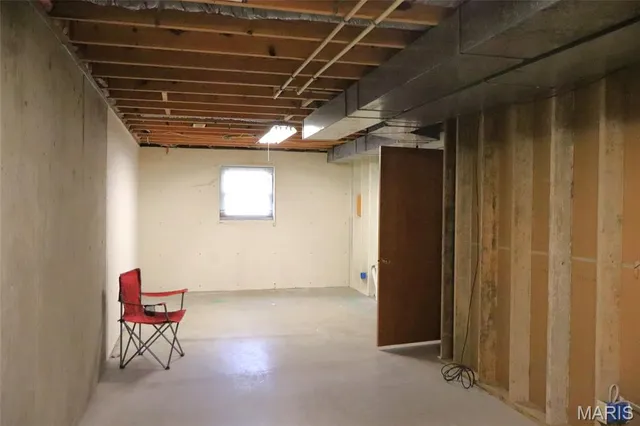 $360,000 | 1207 West Kenton Road, Dexter, MO 63841