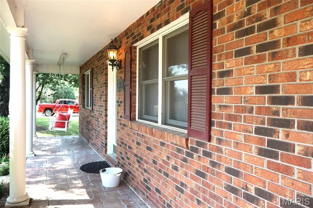 $360,000 | 1207 West Kenton Road, Dexter, MO 63841