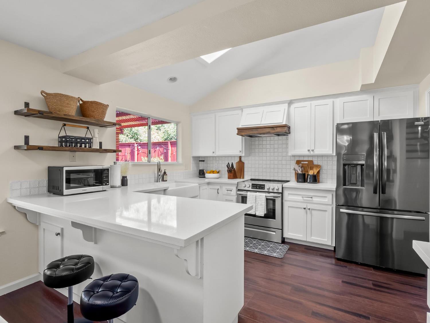 962 East Buckhill Road Fresno, CA 93720 - Photo 20 of 46