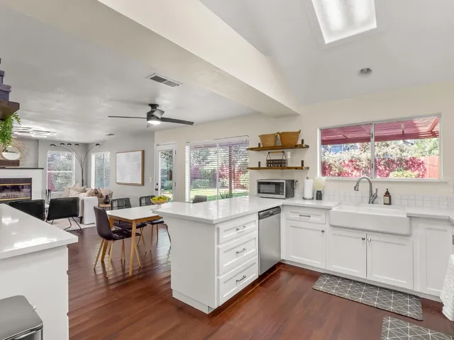 $529,000 | 962 East Buckhill Road, Fresno, CA 93720