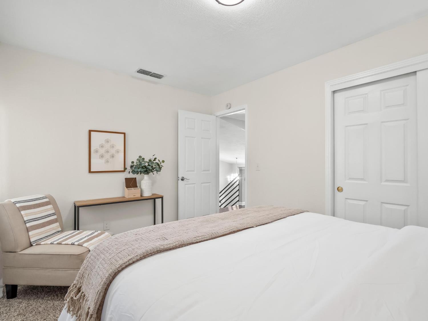 962 East Buckhill Road Fresno, CA 93720 - Photo 31 of 46