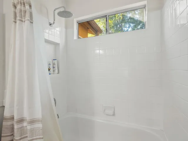 $529,000 | 962 East Buckhill Road, Fresno, CA 93720