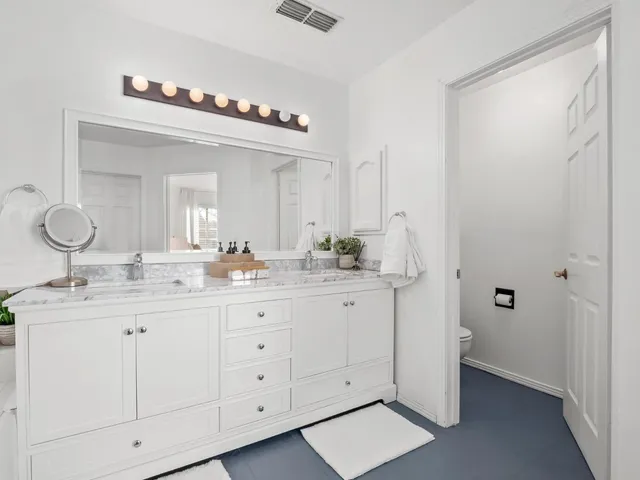 $529,000 | 962 East Buckhill Road, Fresno, CA 93720