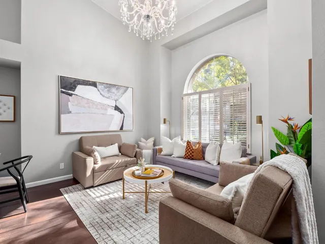 $529,000 | 962 East Buckhill Road, Fresno, CA 93720