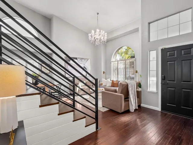 $529,000 | 962 East Buckhill Road, Fresno, CA 93720