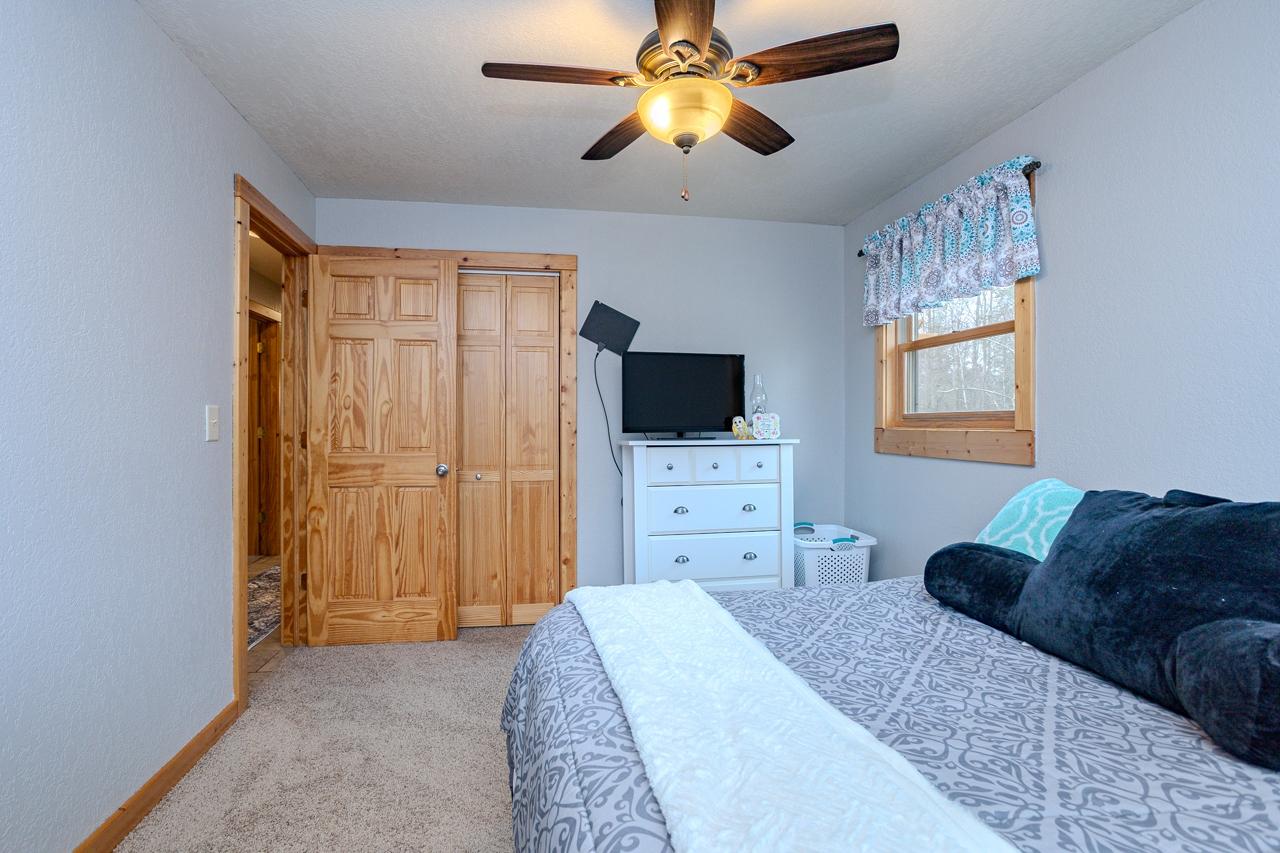 4670 Pine Lake Road Rhinelander, WI 54501 - Photo 17 of 39 Gallery Image 17