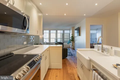 $599,000 | 226 West Rittenhouse Square, Unit 1501, Philadelphia, PA 19103