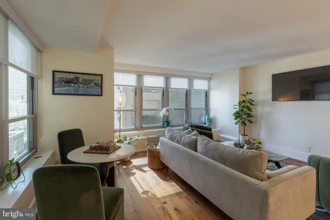 $599,000 | 226 West Rittenhouse Square, Unit 1501, Philadelphia, PA 19103