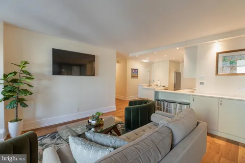 $599,000 | 226 West Rittenhouse Square, Unit 1501, Philadelphia, PA 19103