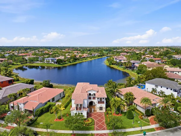 $2,649,000 | 8289 Emerald Avenue, Parkland, FL 33076