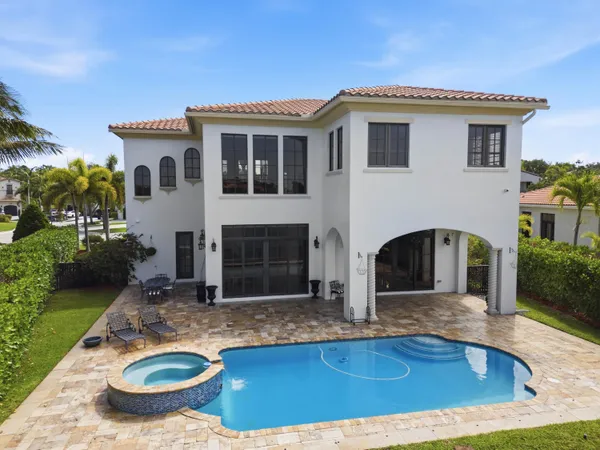 $2,649,000 | 8289 Emerald Avenue, Parkland, FL 33076