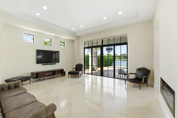 $2,649,000 | 8289 Emerald Avenue, Parkland, FL 33076