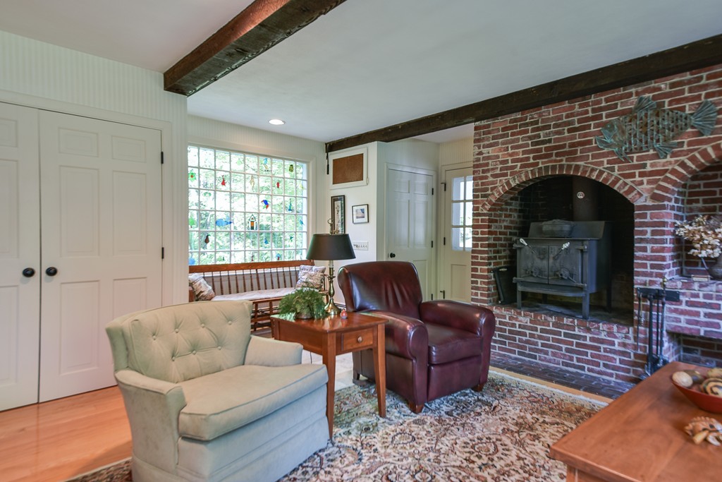 33 Old Orchard Road Sherborn, MA 01770 - Photo 10 of 25 Gallery Image 10