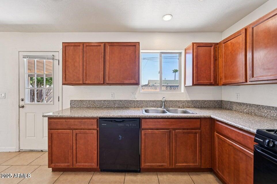 1532 West 6th Street Tempe, AZ 85281 - Photo 7 of 21 20250628152041244251000000-o