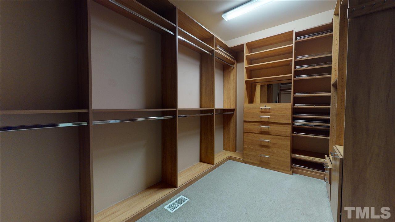 9312 Club Valley Way Raleigh, NC 27617 - Photo 17 of 30 Gallery Image 17