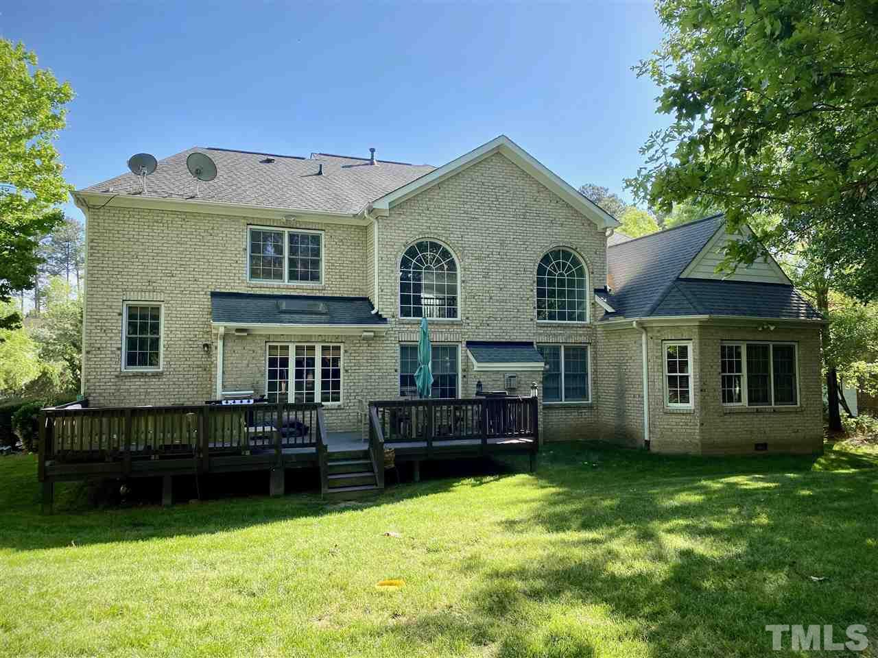 9312 Club Valley Way Raleigh, NC 27617 - Photo 4 of 30 Gallery Image 4