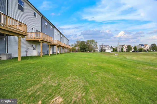 $259,500 | 21 Landing Place, Unit 21, York, PA 17408