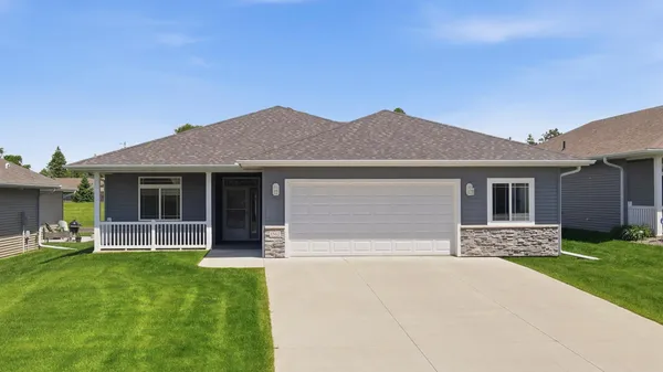 $394,900 | 1562 Eagle Ridge Street Northeast, Owatonna, MN 55060