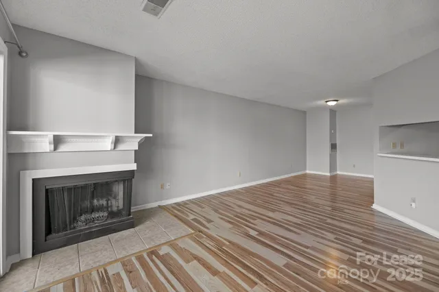 $1,650 | 2505 Stockbridge Drive, Charlotte, NC 28210