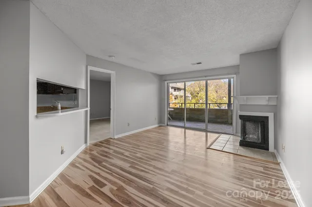 $1,650 | 2505 Stockbridge Drive, Charlotte, NC 28210