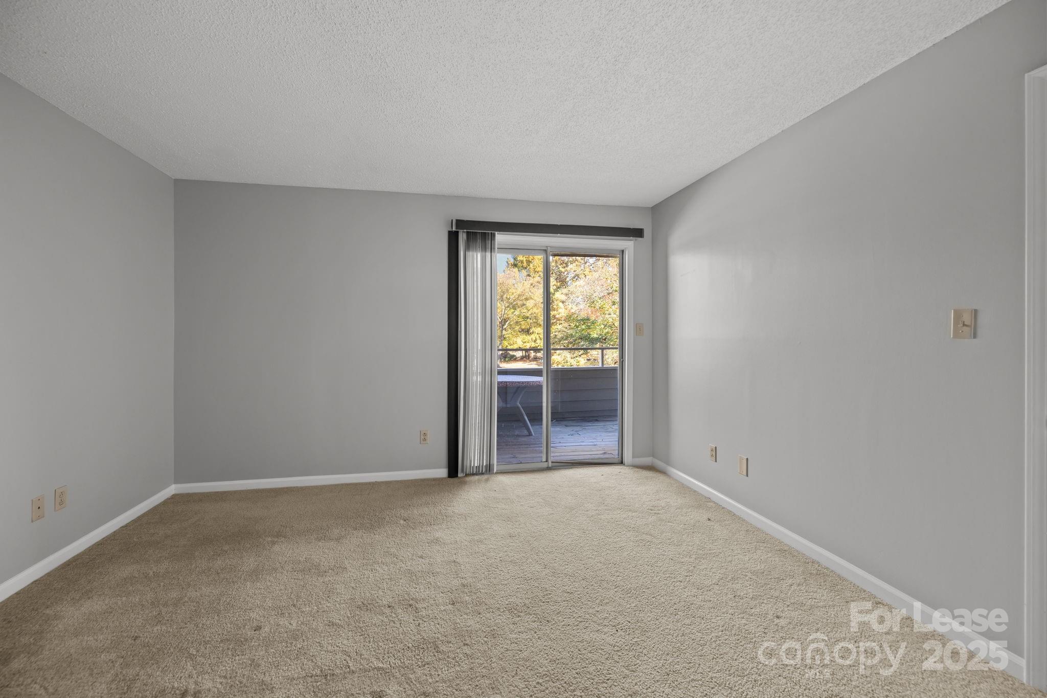 2505 Stockbridge Drive, Unit B Charlotte, NC 28210 - Photo 21 of 37