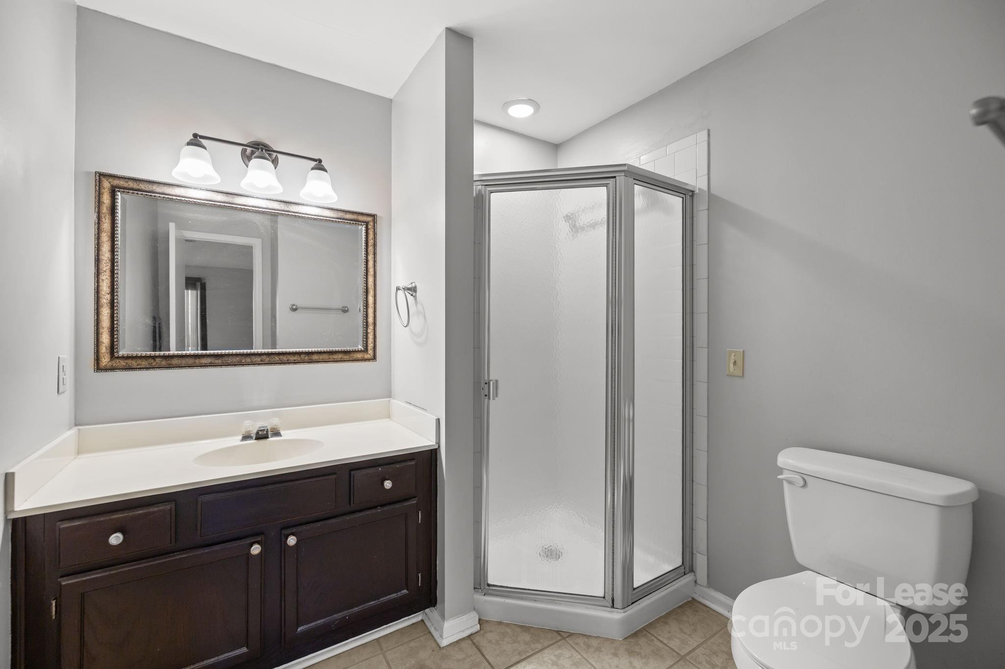 2505 Stockbridge Drive, Unit B Charlotte, NC 28210 - Photo 24 of 37