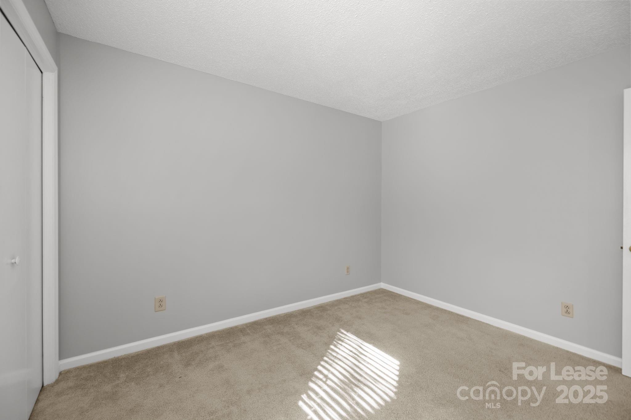 2505 Stockbridge Drive, Unit B Charlotte, NC 28210 - Photo 28 of 37