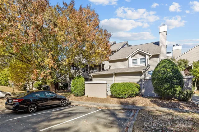 $1,650 | 2505 Stockbridge Drive, Charlotte, NC 28210