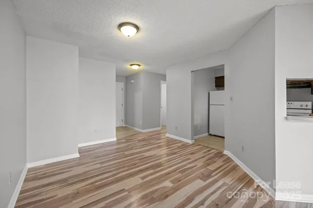 $1,650 | 2505 Stockbridge Drive, Charlotte, NC 28210