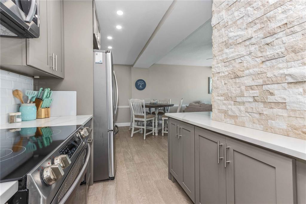 31 Island Way, Unit 409 Clearwater Beach, FL 33767 - Photo 12 of 45