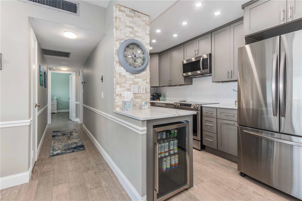 31 Island Way, Unit 409 Clearwater Beach, FL 33767 - Photo 13 of 45