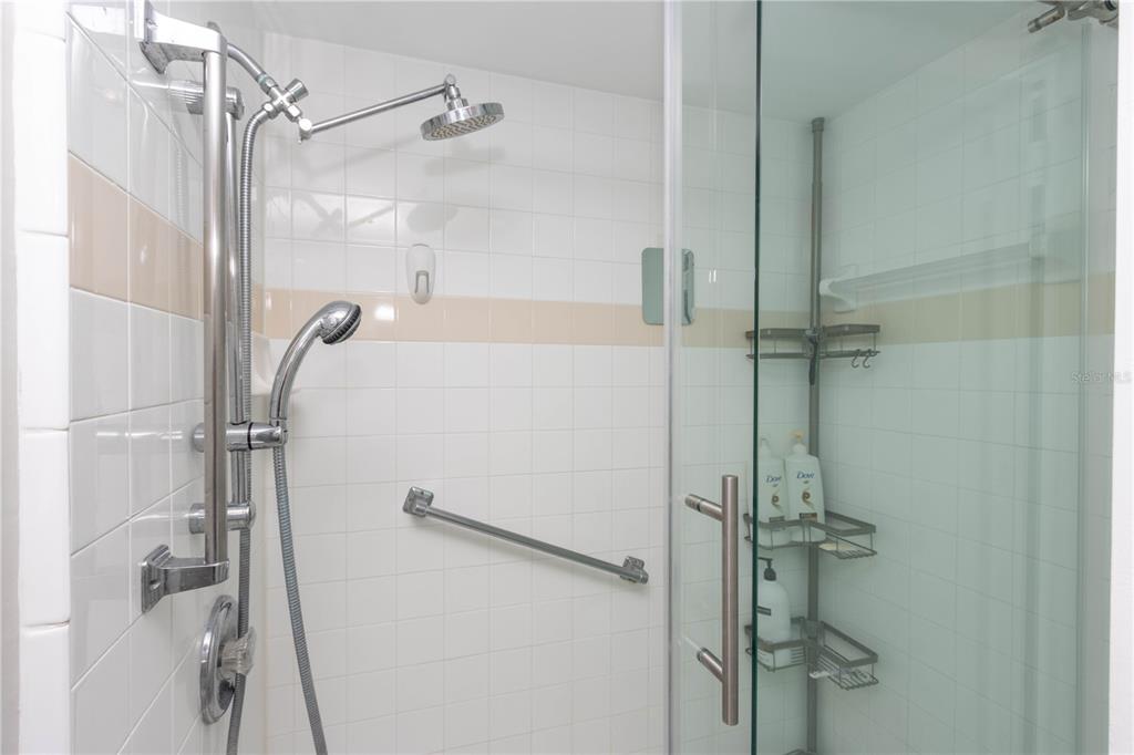 31 Island Way, Unit 409 Clearwater Beach, FL 33767 - Photo 18 of 45