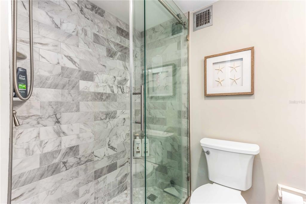31 Island Way, Unit 409 Clearwater Beach, FL 33767 - Photo 25 of 45