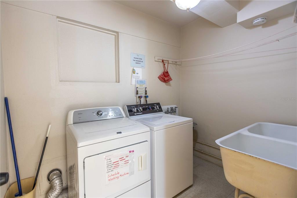 31 Island Way, Unit 409 Clearwater Beach, FL 33767 - Photo 32 of 45
