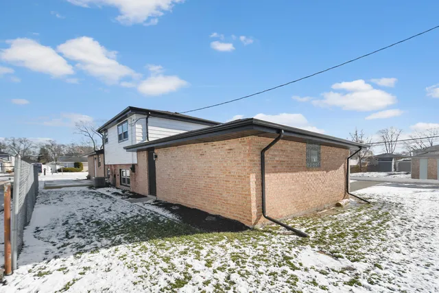 $389,873 | 11756 South Leamington Avenue, Alsip, IL 60803