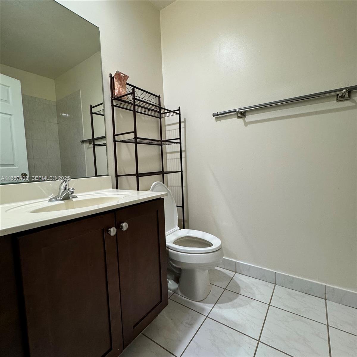 1855 Southwest 89th Terrace Miramar, FL 33025 - Photo 14 of 28