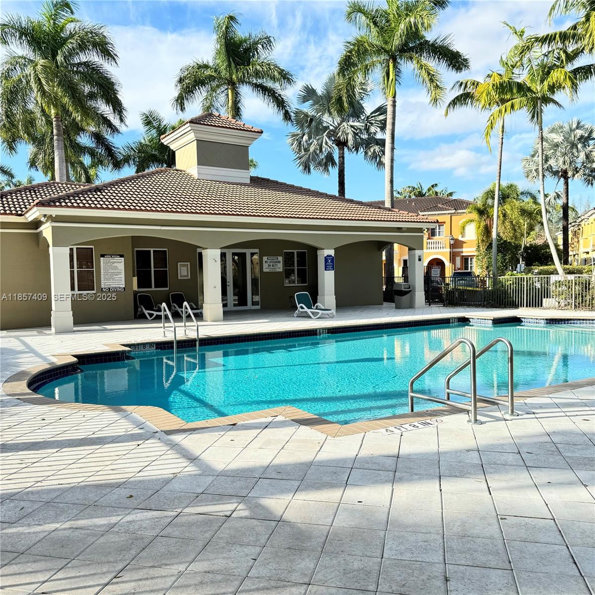 1855 Southwest 89th Terrace Miramar, FL 33025 - Photo 26 of 28