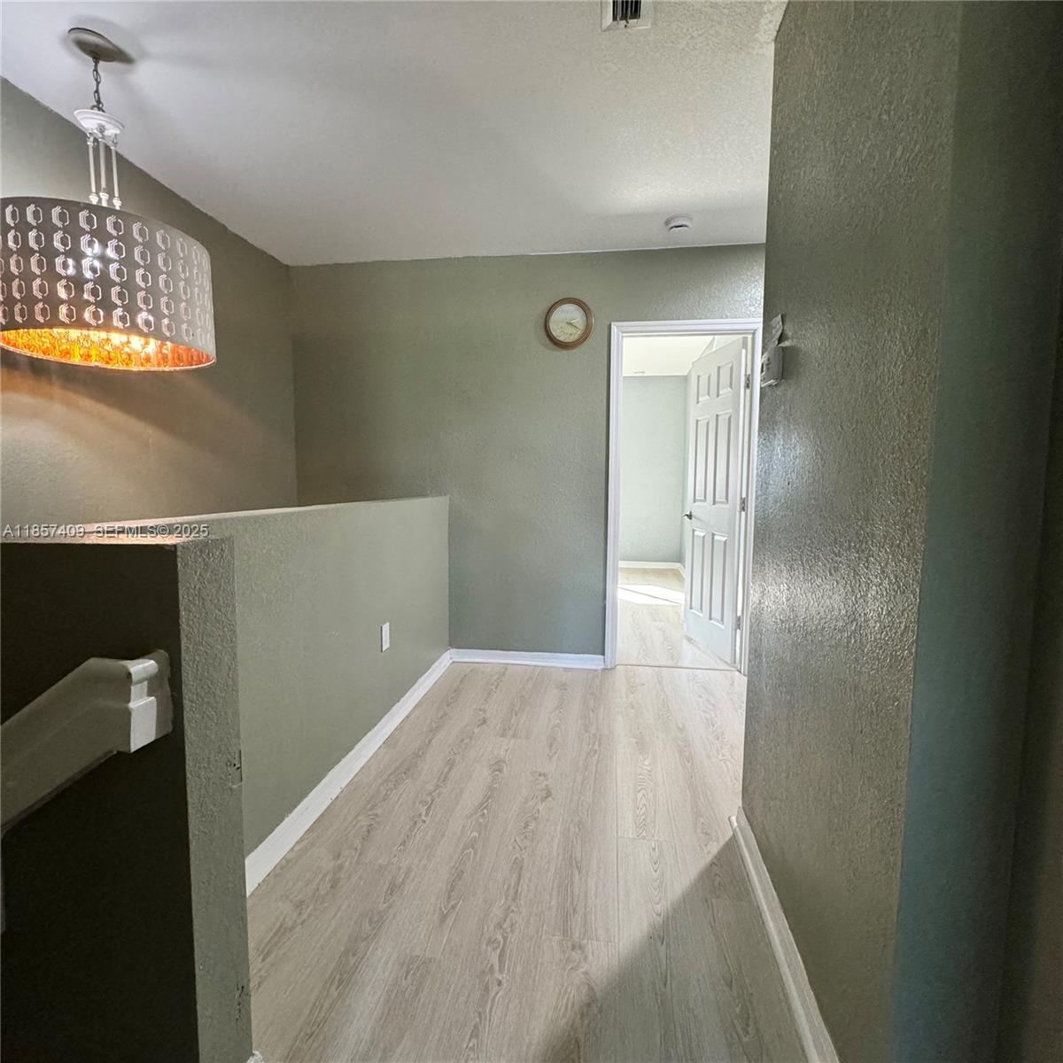 1855 Southwest 89th Terrace Miramar, FL 33025 - Photo 10 of 28