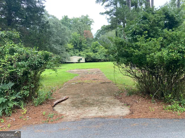 $65,000 | 281 Hillside Drive, Winder, GA 30680