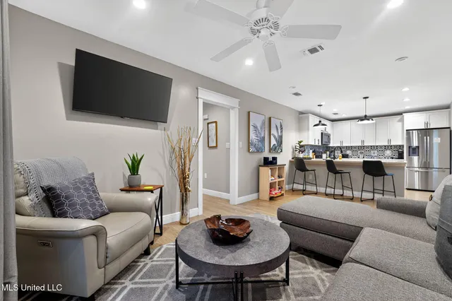 $215,000 | 2208 22nd Avenue, Gulfport, MS 39501