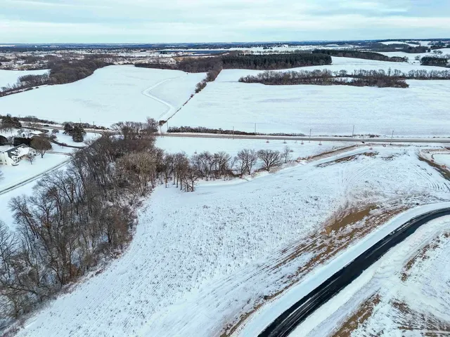 $350,000 | Lot 14 Frostwood Valley Condominium Association, Verona, WI 53593